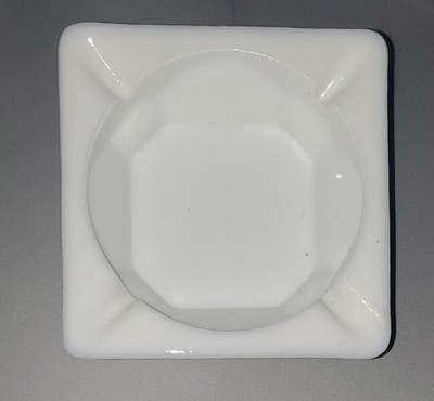 VINTAGE!Westmoreland White Milk Glass Grape Leaf 4