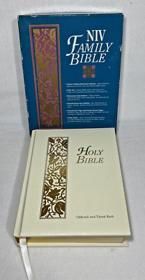 NIV FAMILY BIBLE-1984-Antique White Padded Hardcover-Gilded Pages-Color Pics-image