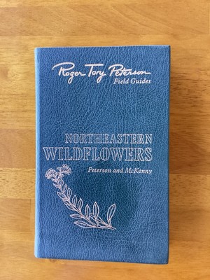 Easton Press - Peterson Field Guide - Northeastern Wildflowers - 1984-image