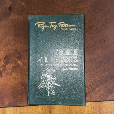 VTG 1985 Roger Tory Peterson Field Guide EDIBLE WILD PLANTS Easton Press Leather-image