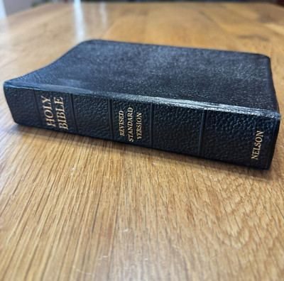 Vintage 1953 Holy Bible Revised Standard Version Nelson Black Soft Cover-image