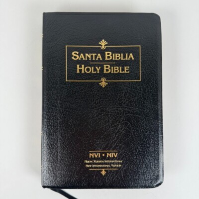 Santa Biblia Holy Bible 1984 NIV & 1999 NVI English Spanish Parallel BILINGUE-image