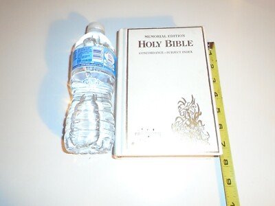  1976 Holy Bible Memorial Edition Concordance protestant edition illustrated usa-image