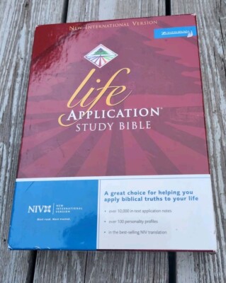 NIV Life Application Study Bible Black Bonded Leather Easy Learn Biblical Truths-image