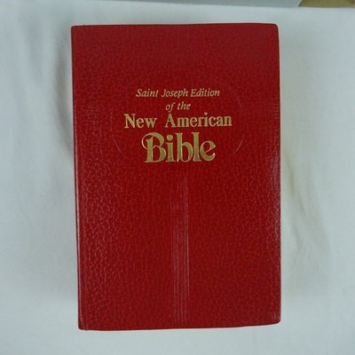 New American Bible Saint Joseph Edition 1979 Red Bonded Leather and Box-image
