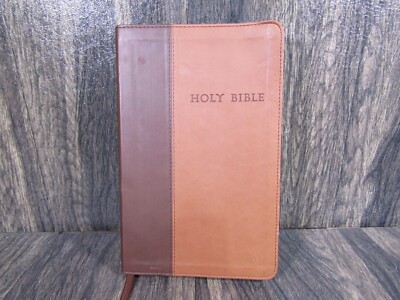 2012 Tyndale Leather Holy Bible Slimline Edition New Living Translation-image