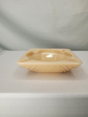 Vintage Westmoreland English Hobnail 4.5