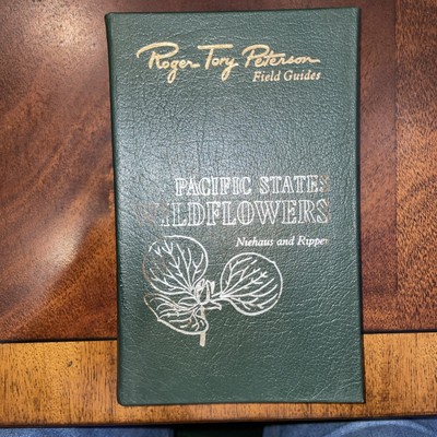Pacific States Wildflowers - Peterson Field Guide - Easton Press Leather-image