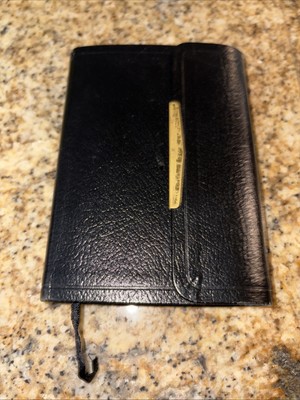 The Smallest Bible (NKJV, Black, Snap - Leather Bound, by Thomas Nelson - Good-image