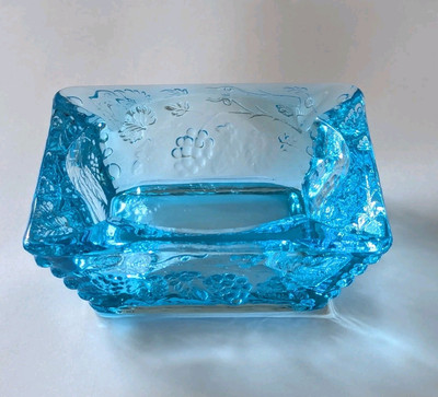 Westmoreland Glass Square Clear Blue Ashtray Grape Motif MCM -image