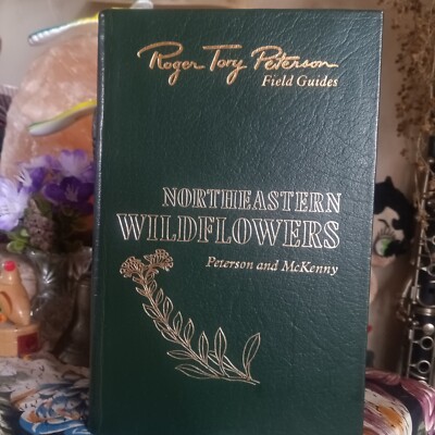 Northeastern Wildflowers By Roger Tory Peterson & Margaret Mckenny 1984 HC-image