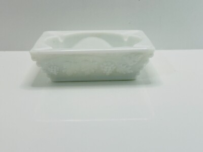 Vintage Westmoreland Milk Glass Ashtray With Grape Vine Design-image