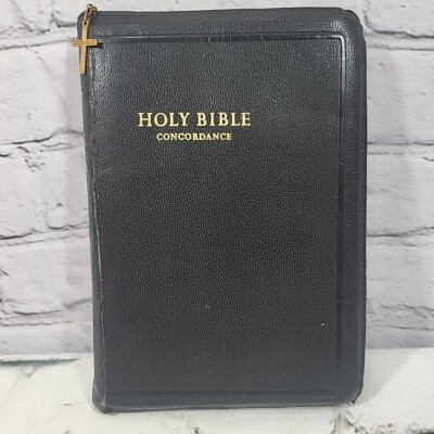 Vintage KJV Holy Bible Red Letter Illustrated Zippered Case Cross Detail-image