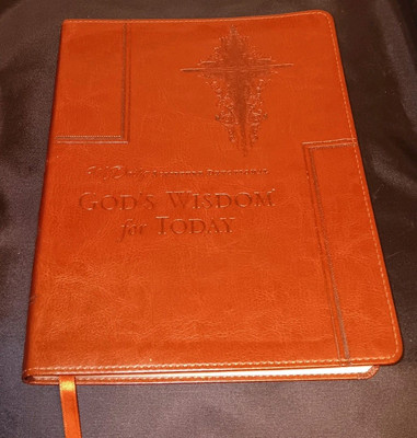 God’s Wisdom For Today My Daily Scripture Devotional By Thomas Nelson Inc-image