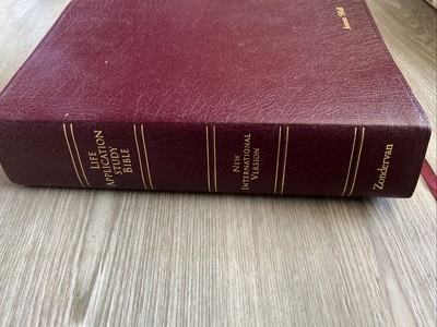 NIV Life Application Study Bible 1997 Burgundy Bonded Leather Zondervan,  AsNew!-image