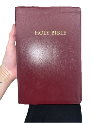Holy Bible NKJV Giant Print Center Column Reference Edition Nelson 1994 Red-image