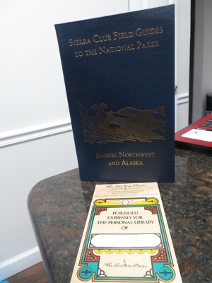 The Easton Press SIERRA CLUB FIELD GUIDES Pacific Northwest and Alaskla-image