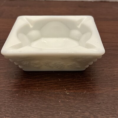 Vintage Westmoreland Milk Glass Ashtray With Grape Vine Design-image
