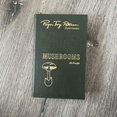 ROGER TORY PETERSON FIELD GUIDE Mushrooms 50th Anniversary Easton Press-image
